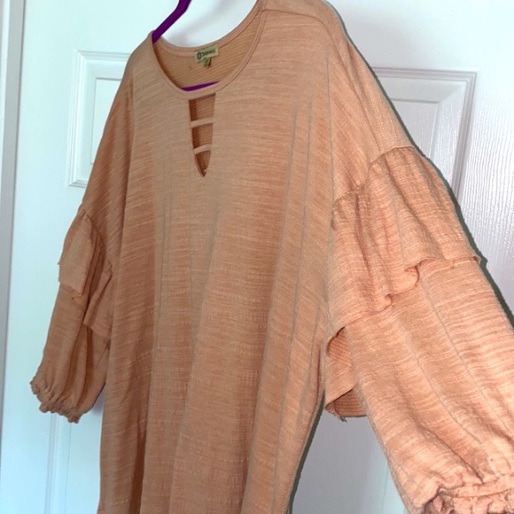 Democracy sz2x peach blouse - Picture 7 of 7